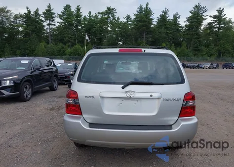 2005 Toyota Highlander z USA, uszkodzony, nr VIN JTEHD21AX50036209